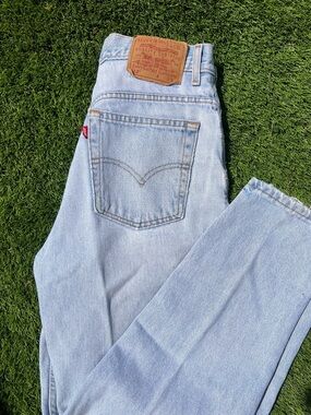 Vintage 2001 Levi’s 512 jeans